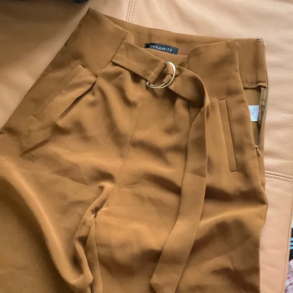 Dynamite High-Waisted loop belted pants - Picture 5 of 6